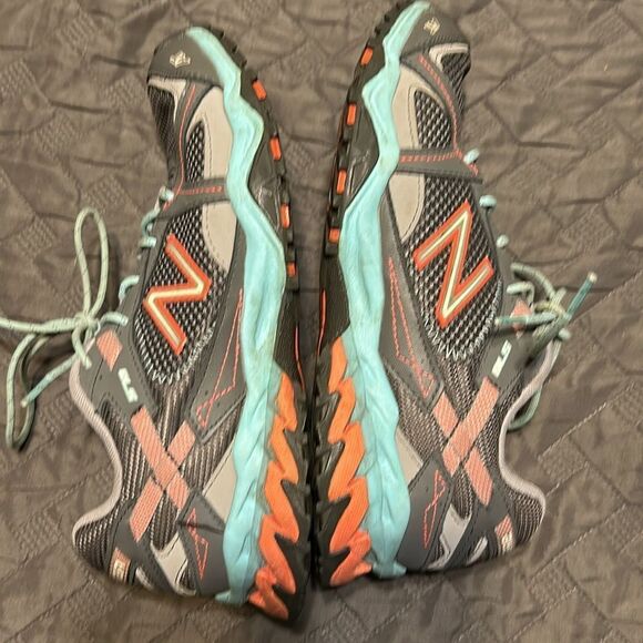 New Balance 570 WTE570G2 Round Toe Sneaker Shoes size 9 - Picture 8 of 9